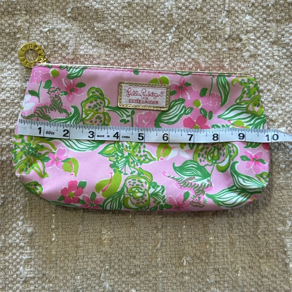 LILLY PULITZER X ESTEE LAUDER | Floral Makeup Bag - Picture 10 of 10